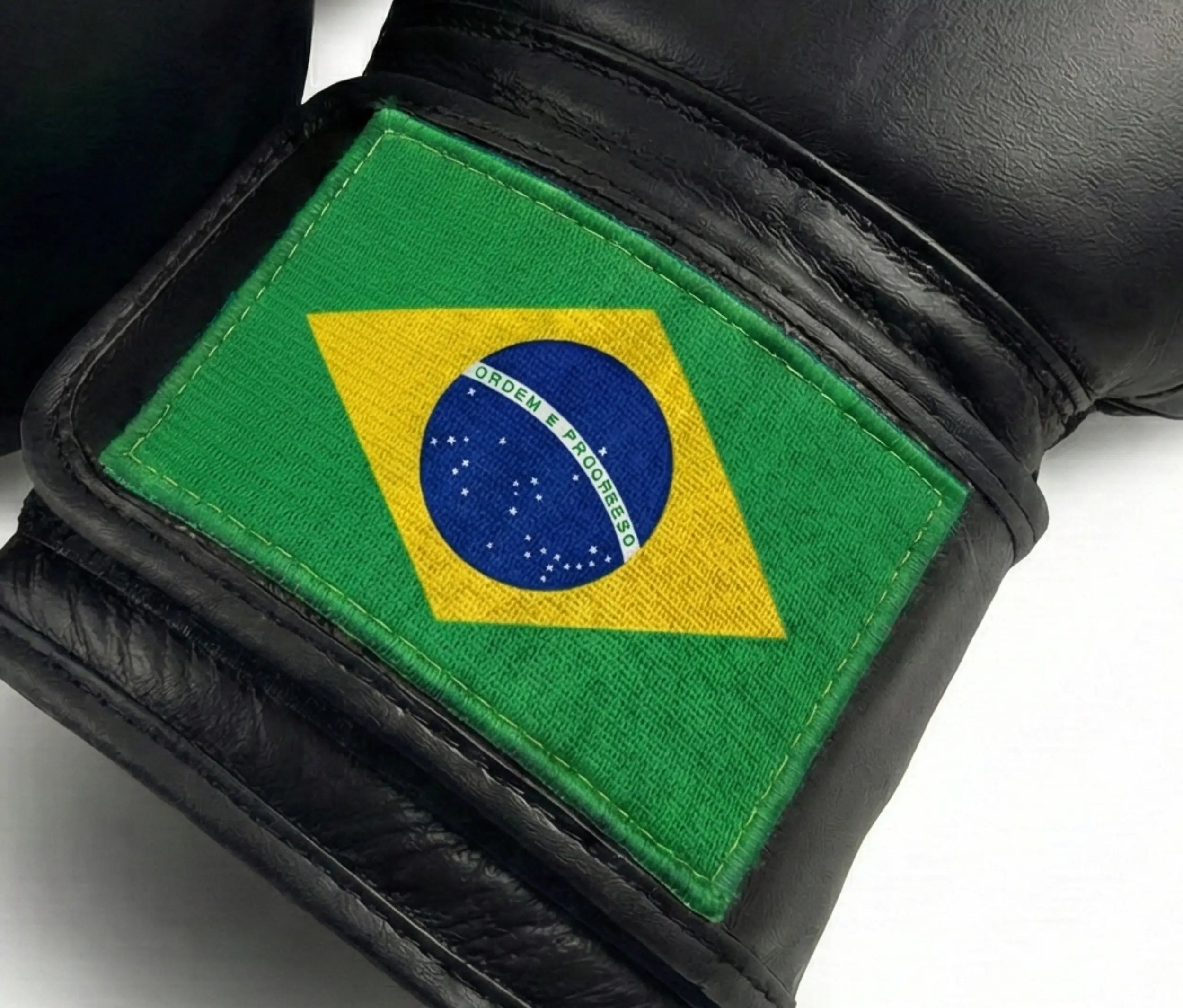 AAO Legacy Boxhandschuhe | Brasilien - Aao-Fighting